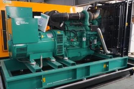 康明斯和玉柴柴油發(fā)電機(jī)組哪個好？按需選擇！